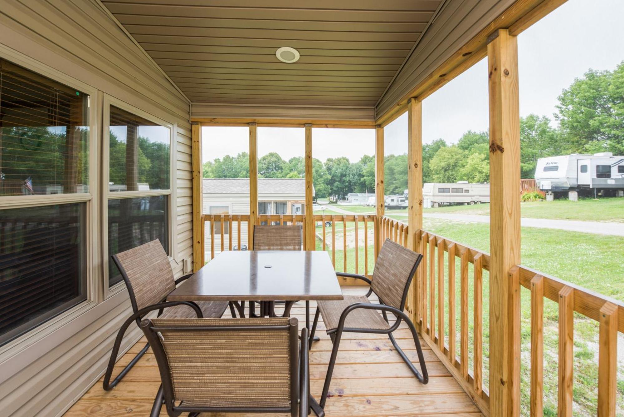 Plymouth Rock Camping Resort Two-Bedroom Park Model 9 Elkhart Lake Exterior foto